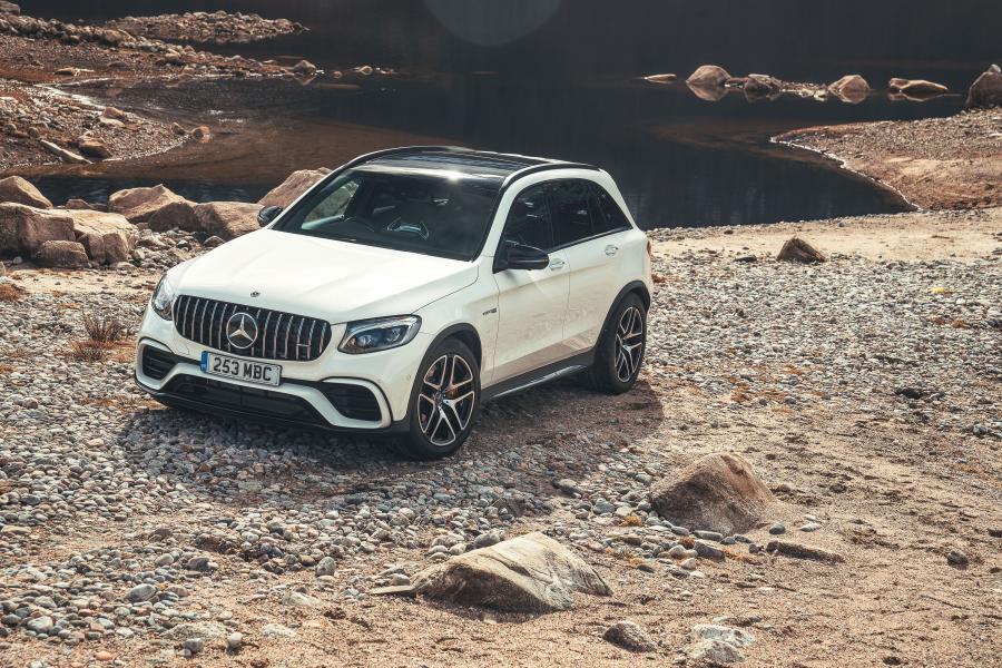  Mercedes-AMG GLC63 S 4Matic+ (X253) 2017 года  (UK) (фото 31 из 40)